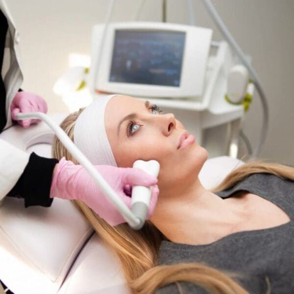 Facial Lift with Venus Legacy